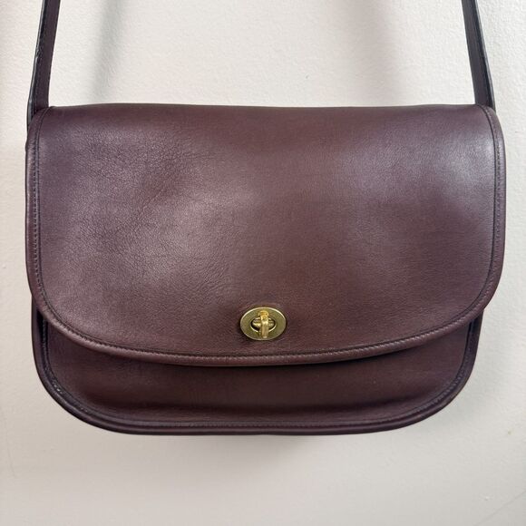 Vintage COACH Brown Leather City Bag Shoulder Bag Handbag #9790 Keychain - Picture 1 of 15